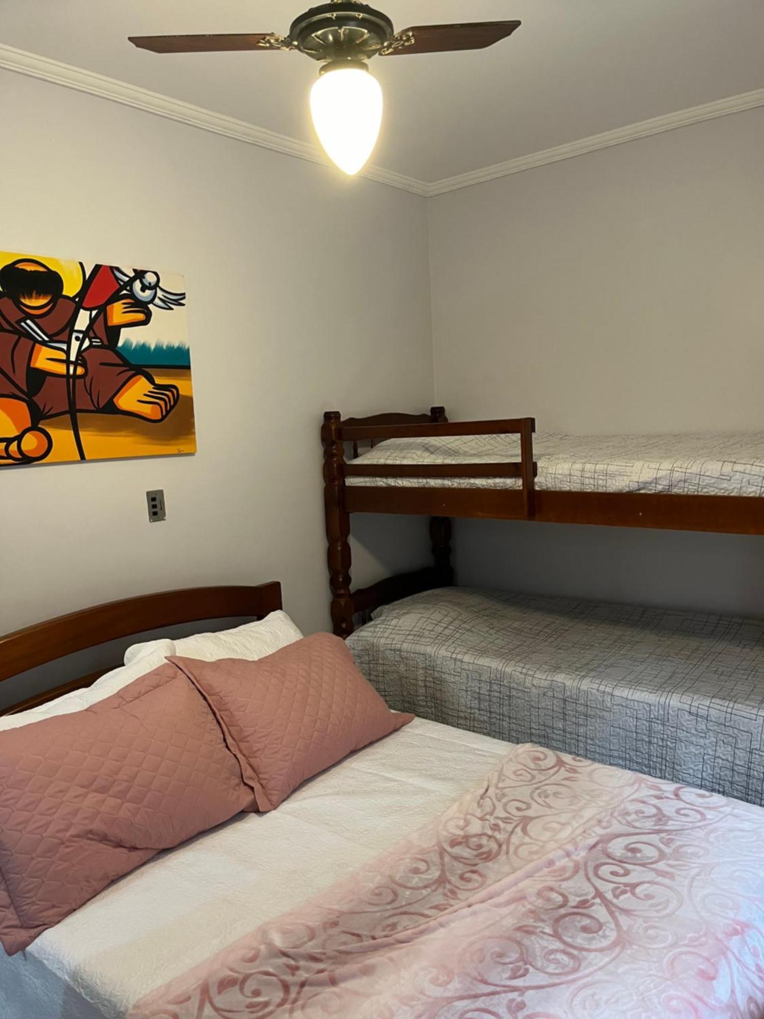 Apto A Uma Quadra Da Praia Grande Em Ubatuba Apartment Luaran gambar