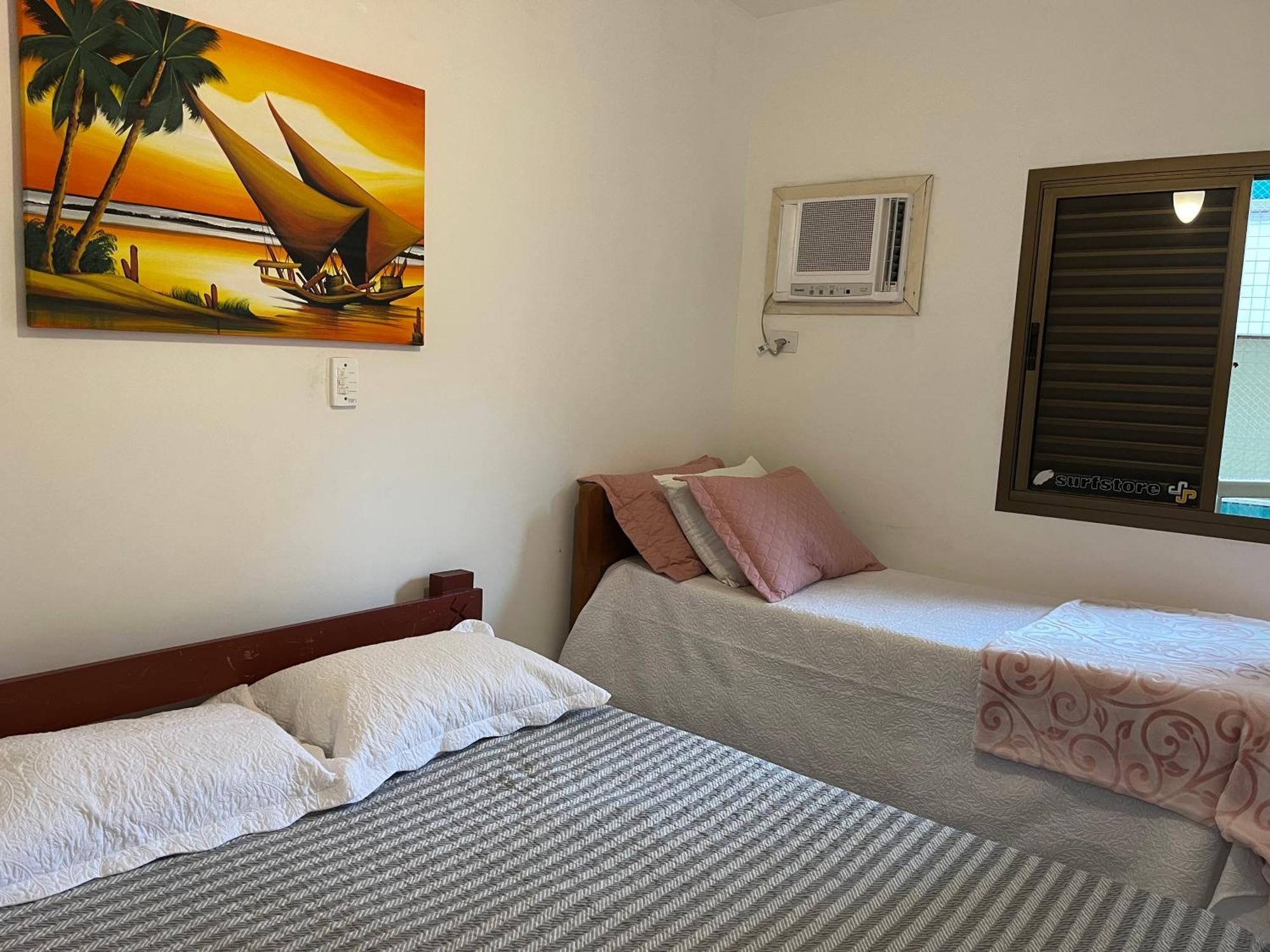 Apto A Uma Quadra Da Praia Grande Em Ubatuba Apartment Luaran gambar